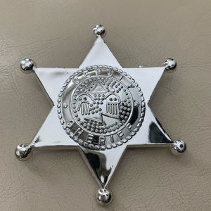 24 Plastic Sheriff Badges